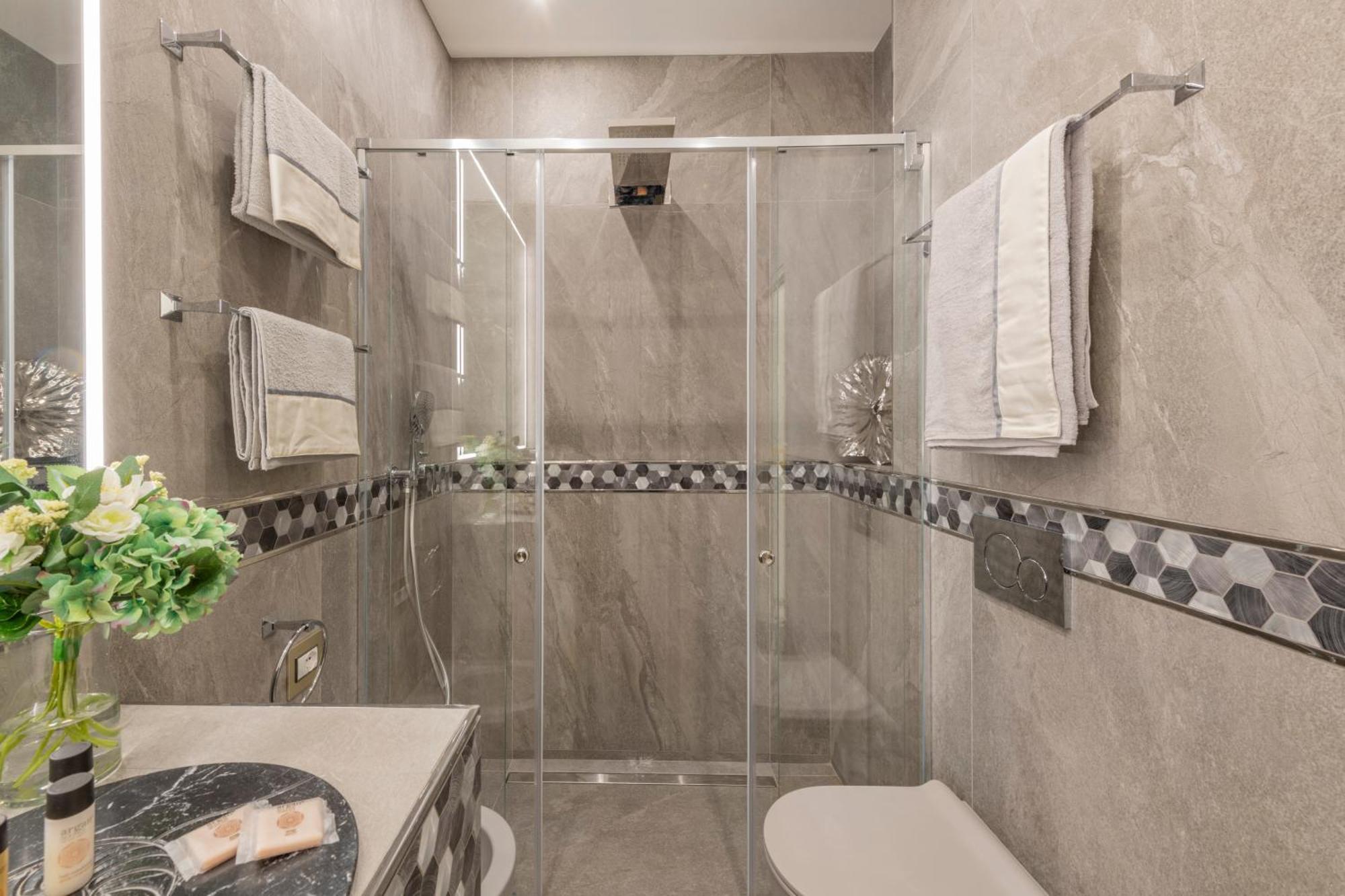Falcone, 5 - Downtown Apartment Milano Esterno foto