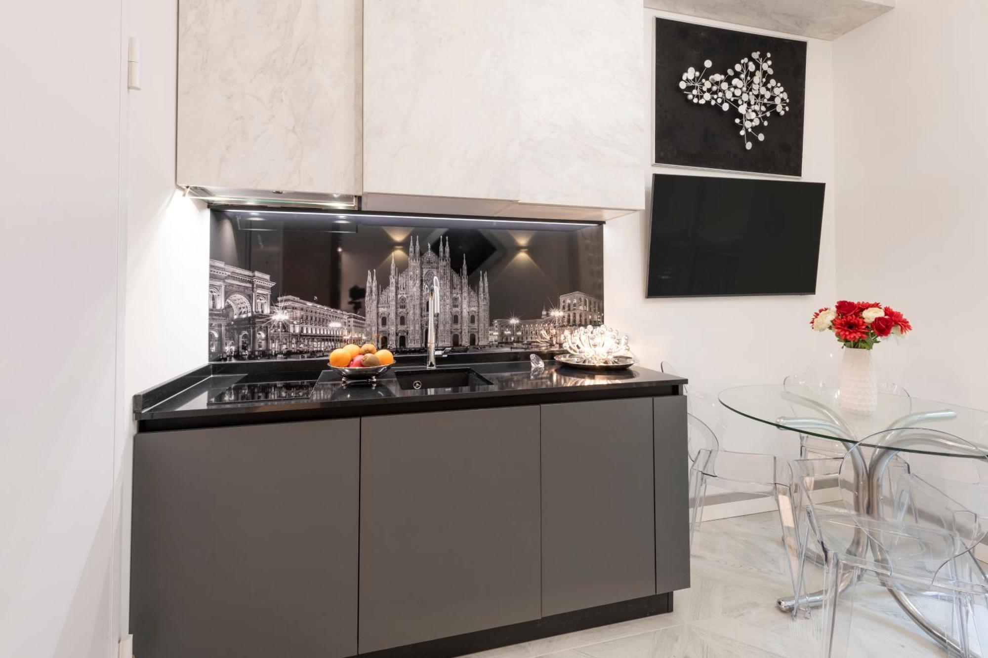 Falcone, 5 - Downtown Apartment Milano Esterno foto
