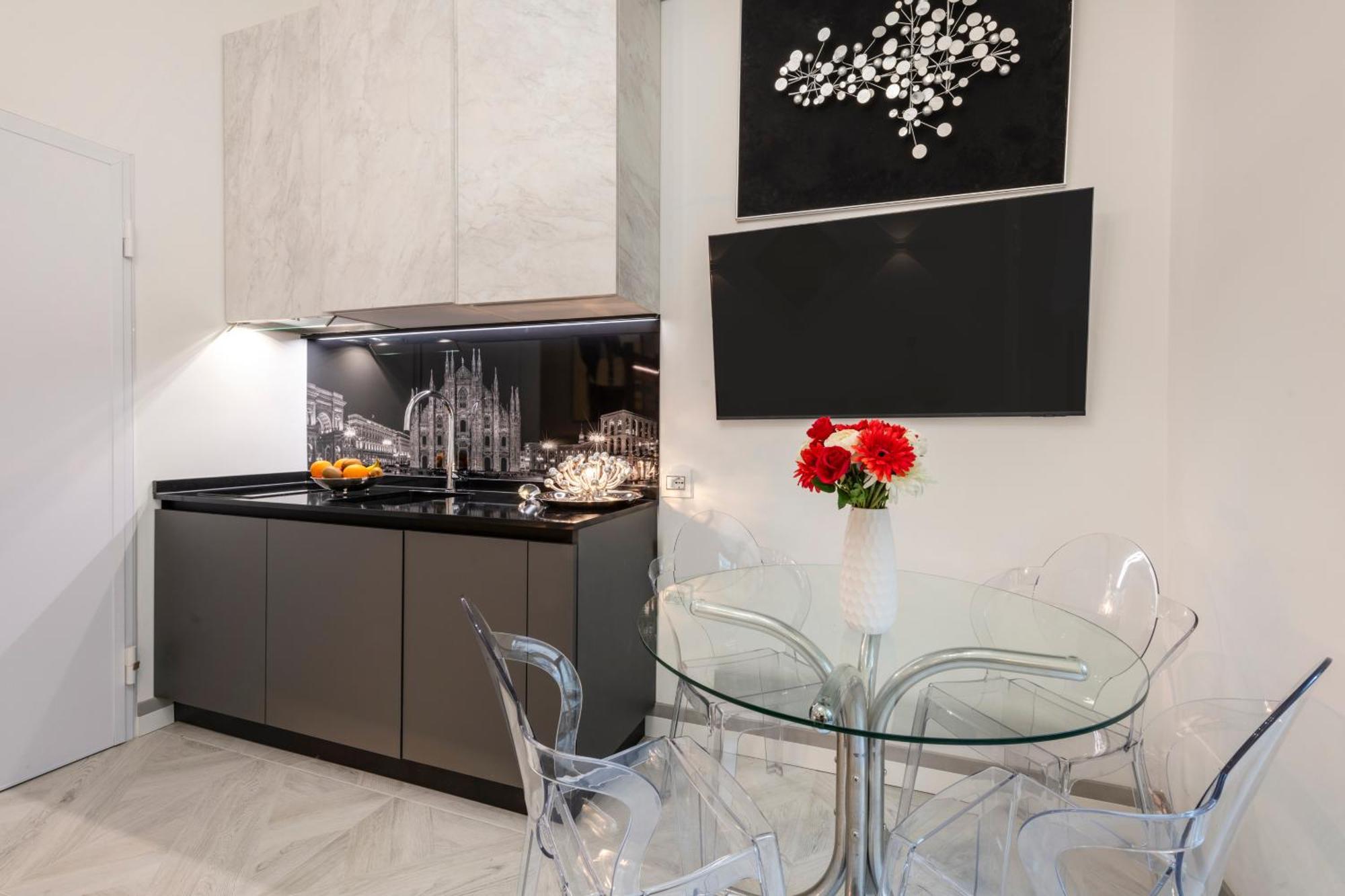 Falcone, 5 - Downtown Apartment Milano Esterno foto